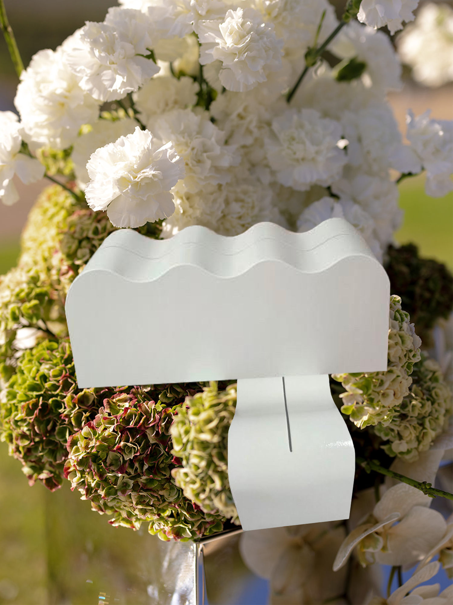 Wiggly Stand – White