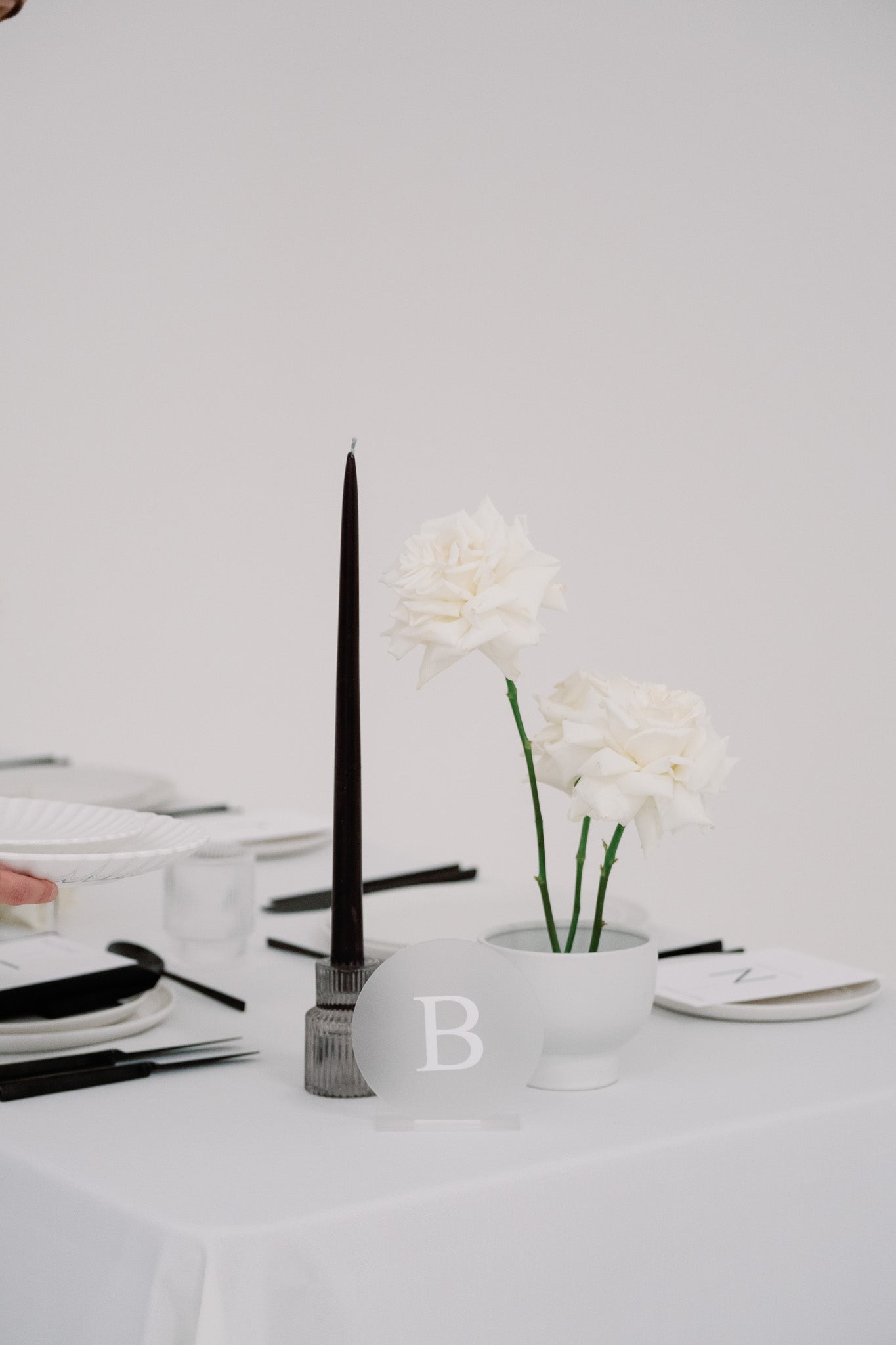 Frost Acrylic Round Table Number Set – White