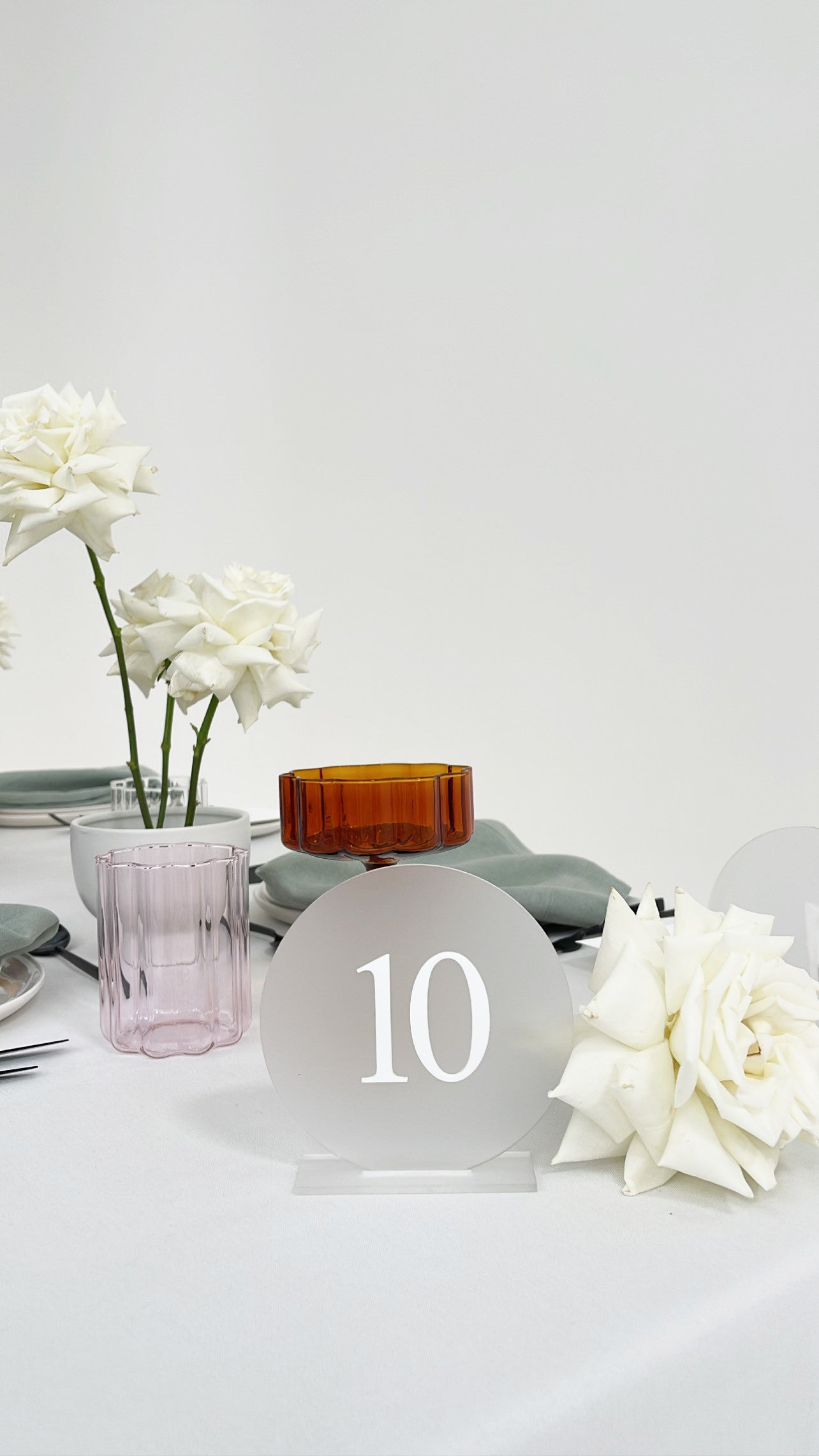 Frost Acrylic Round Table Number Set – White
