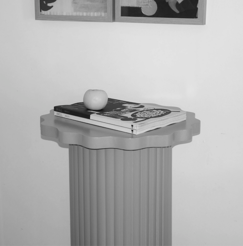 Wavy Cocktail Bar Table – White